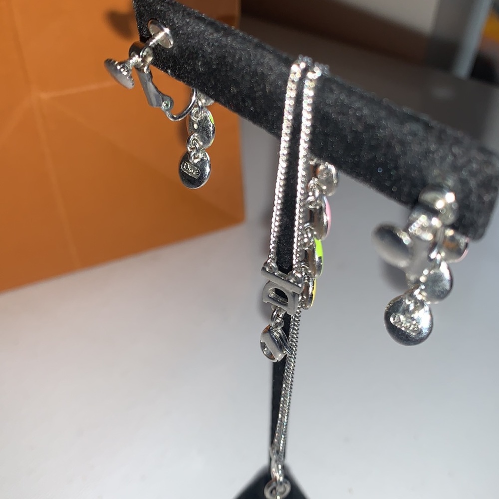 Dior earrings and bracelet set silver tone - Picture 5 of 7